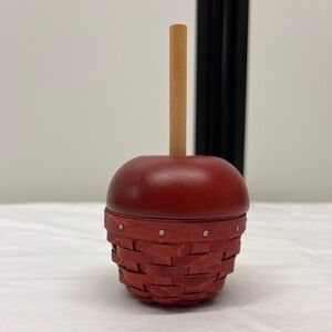 2010 Longaberger Collectors Club Candy Apple Basket